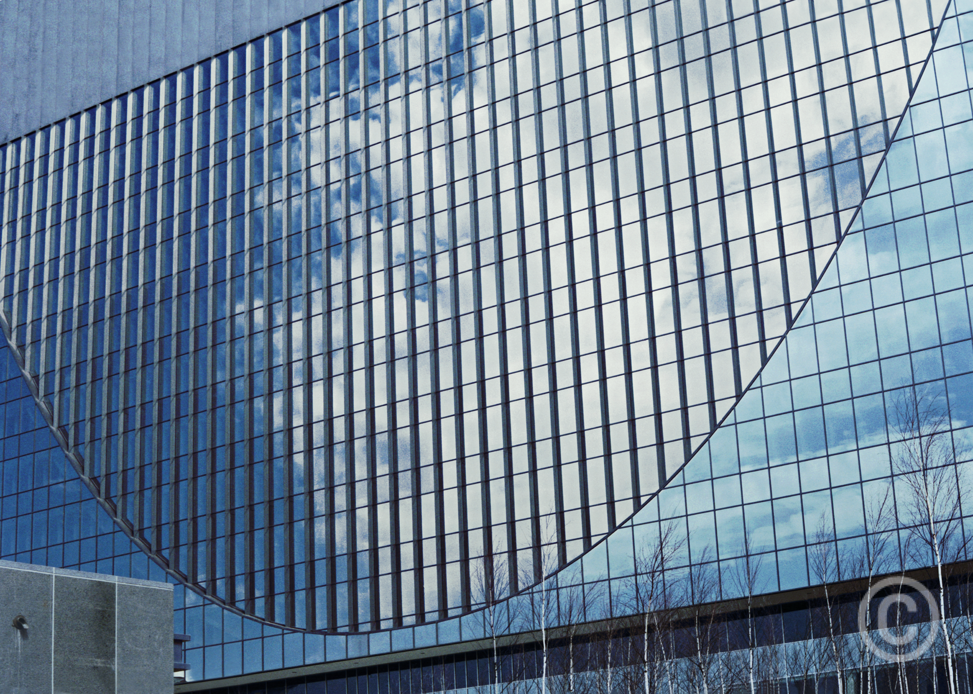 Federal Reserve Bank of Minneapolis, Minneapolis, Minnesota 1967–1973 (now: Marquette Plaza), Architect: Gunnar Birkerts © Prosper Jerominus, 2017