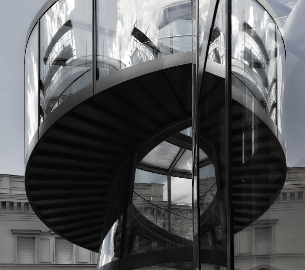 Light stairs. Deutsche Historische Museum, Berlin