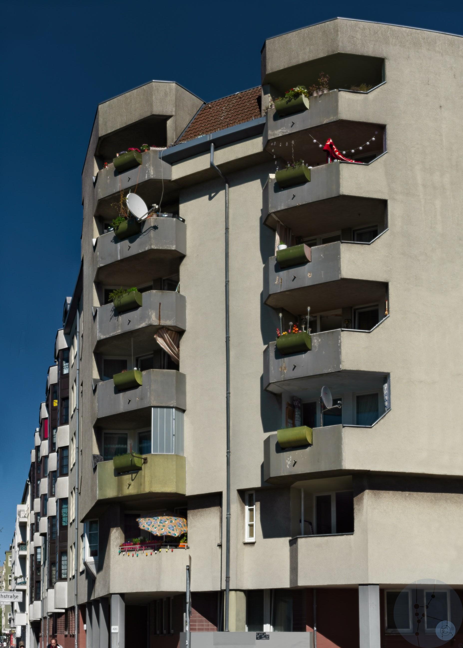 Happy balconies - La passion des balcons - Corner - Berlin