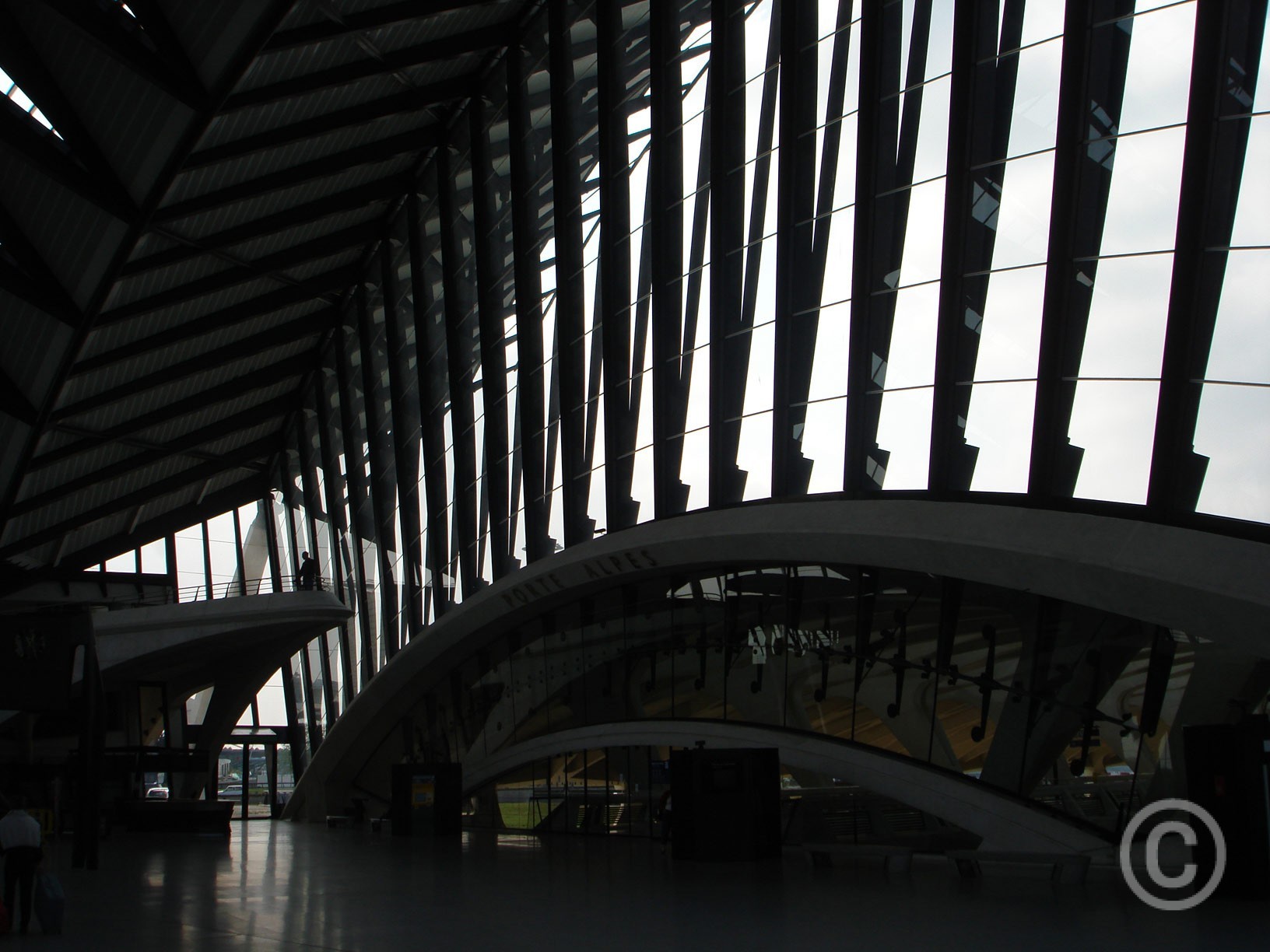 Calatrava TGV LYON SATOLAS © Prosper Jerominus, 2010